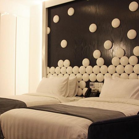 Grace 21 Smart Hotel Dhaka Buitenkant foto